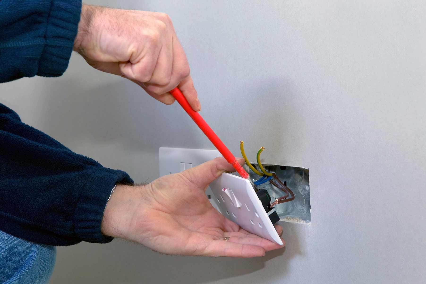 Our electricians can install plug sockets for domestic and commercial proeprties in Mosborough and the local area. 
